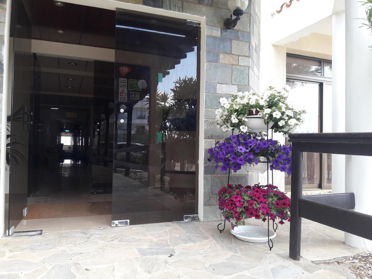 Harry'S Hotel Протарас Экстерьер фото